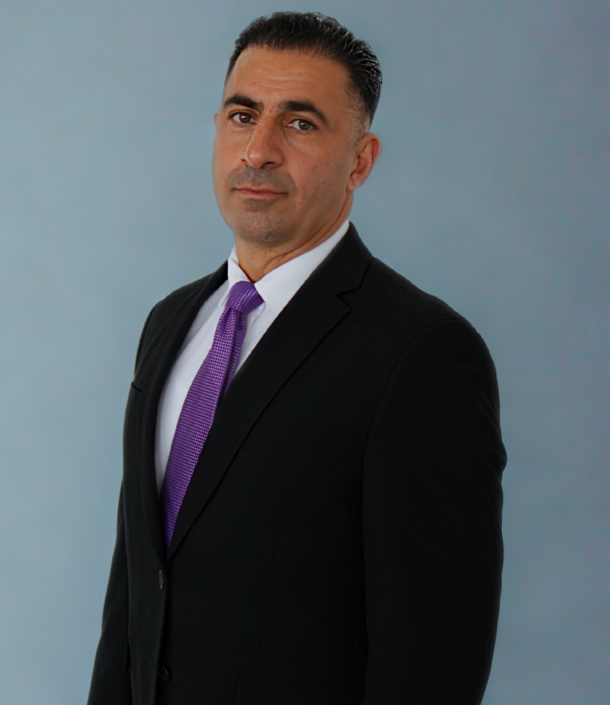 Henrik Sardarbegian, abogado precontencioso